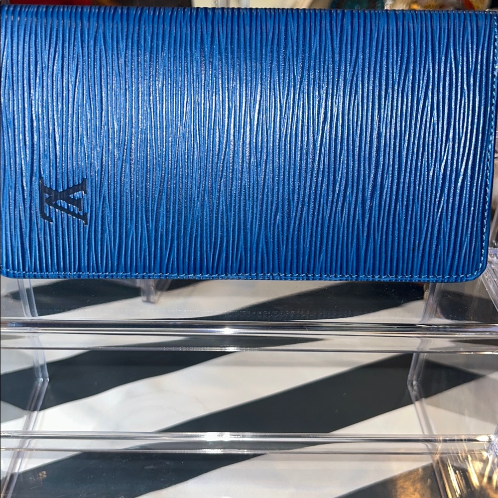 Authentic Louis Vuitton Blue Epic Long Wallet